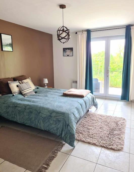 Gite De 70M² Avec Vue Sur Le Massif Du Pilat Clonas-sur-Vareze Eksteriør billede